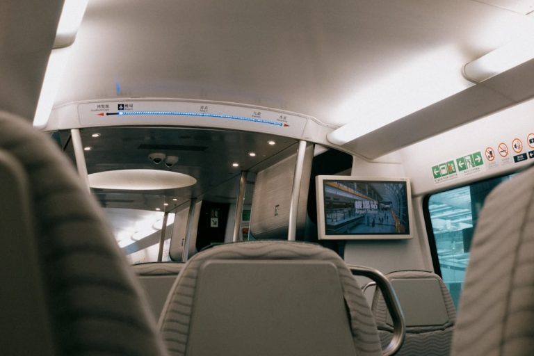 The Rise of Micro-Influencers in the Travel Industry